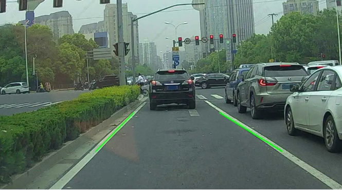 _images/sample_lane_detection.png